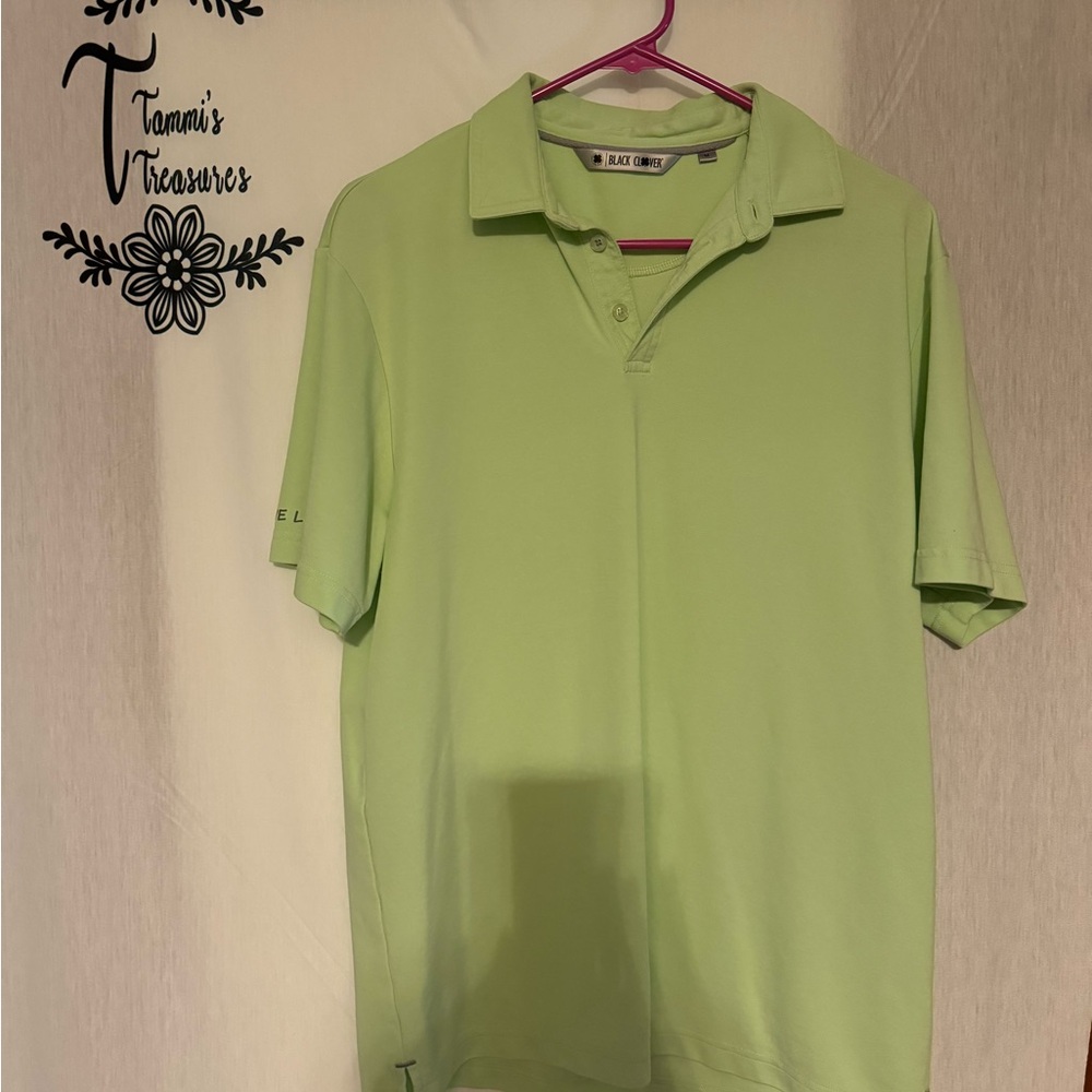Men’s Black Clover Live Lucky Brand Bright Green Golf Shirt- Size M. EUC
